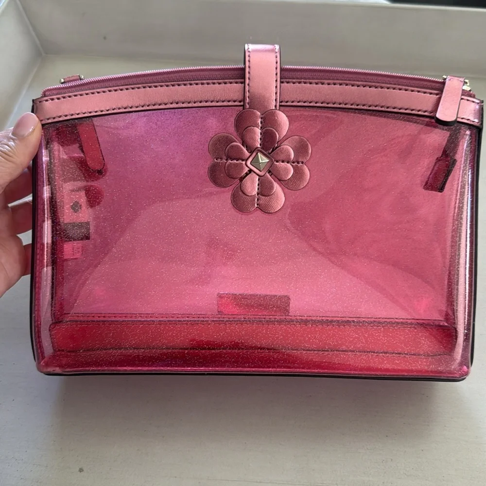 kate spade this chic